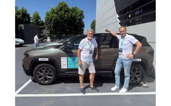 El Jeep Compass e-Hybrid gana el Ecomotion Tour 2026 en eficiencia energética