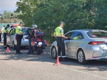 Tráfico refuerza controles de alcohol y drogas para mejorar la seguridad vial